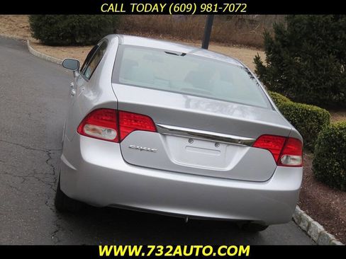 Used 2010 Honda Civic LX image 27