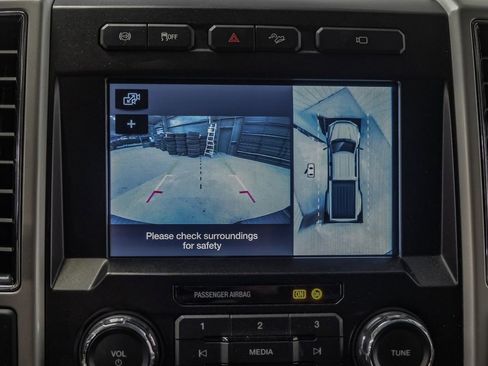 Used 2019 Ford F350 Lariat w/ Lariat Value Package AWD/4WD image 20
