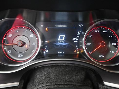 Used 2020 Dodge Charger SXT w/ Leather Interior Group RWD image 22
