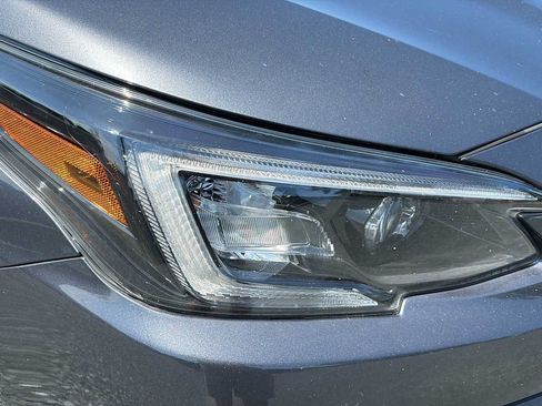 Used 2022 Subaru Outback Premium AWD/4WD image 9