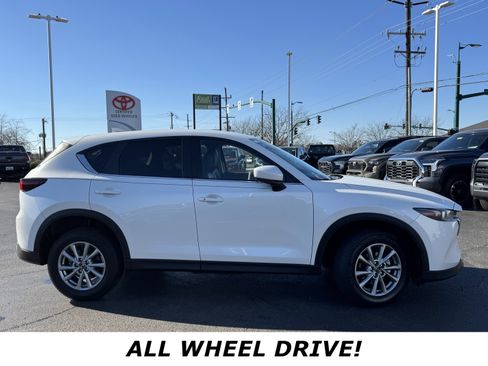 Used 2023 MAZDA CX-5 AWD 2.5 S w/ Select Package image 2