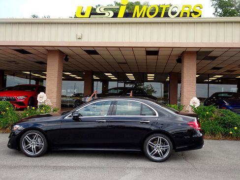 Used 2020 Mercedes-Benz E 350 4MATIC Sedan w/ Driver Assistance Package image 17
