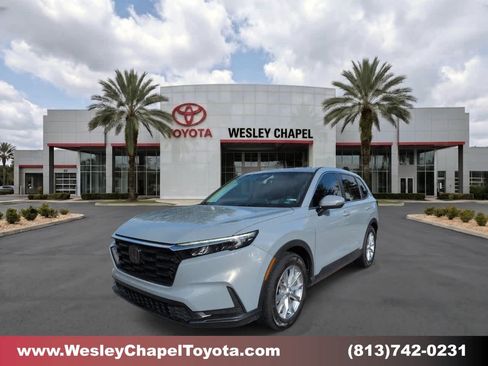 Used 2025 Honda CR-V EX image 1