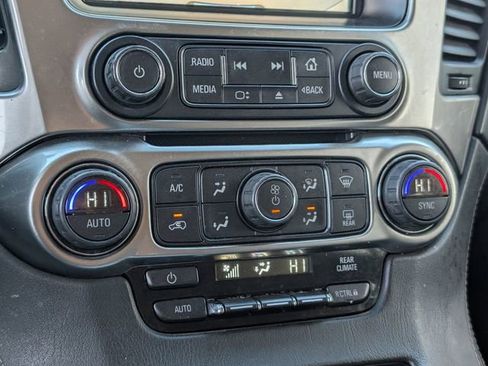 Used 2016 Chevrolet Suburban LS image 17