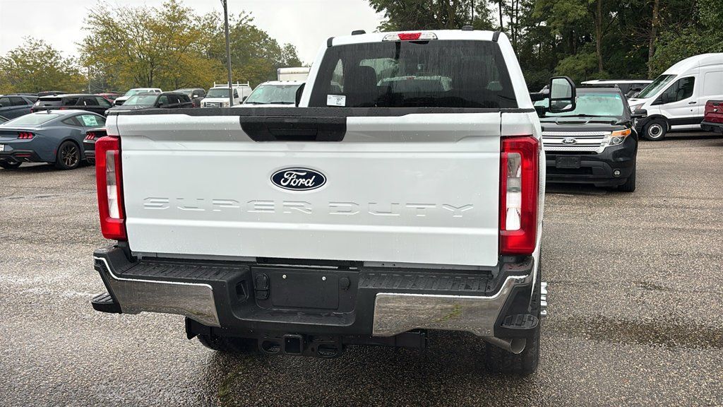 New 2027 Ford F350 XLT w/ Snow Plow Prep Package AWD/4WD image 26
