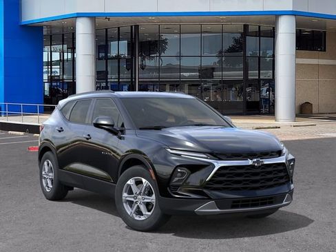 New 2026 Chevrolet Blazer LT FWD image 7