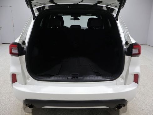 Used 2024 Ford Escape ST-Line image 19