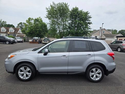 Used 2014 Subaru Forester 2.5i Premium w/ Popular Package #2 AWD/4WD image 9