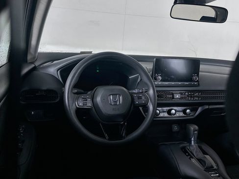 Used 2025 Honda HR-V LX image 18