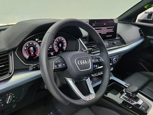 Used 2025 Audi Q5 2.0T Premium Plus w/ Premium Plus Package AWD/4WD image 21