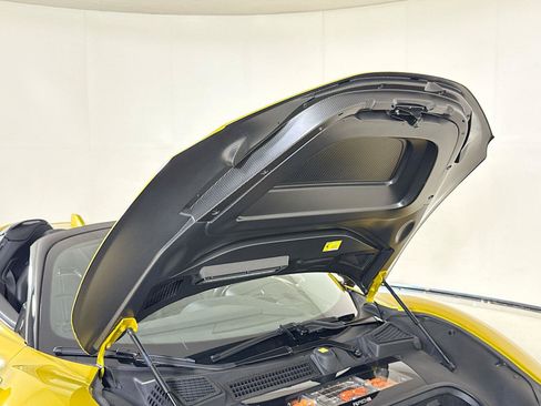 Used 2022 Ferrari SF90 Spider AWD/4WD image 30