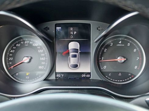 Used 2019 Mercedes-Benz GLC 300 4MATIC Coupe image 19
