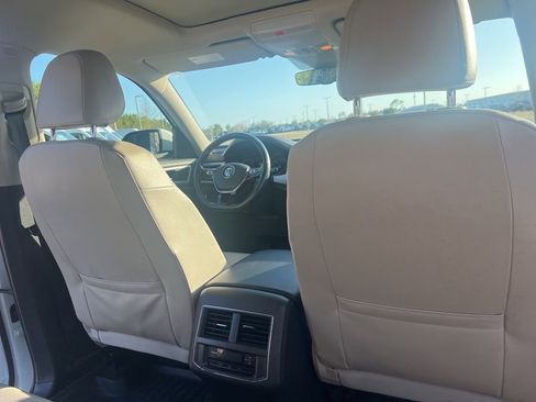 Used 2018 Volkswagen Atlas SEL image 47