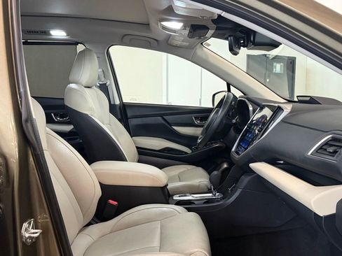 Used 2023 Subaru Ascent Limited w/ Technology Package AWD/4WD image 6