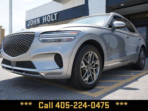 Used 2023 Genesis GV70 2.5T w/ Select Package AWD/4WD image 4
