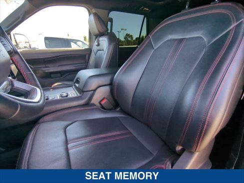 Used 2023 Ford Expedition Limited AWD/4WD image 20
