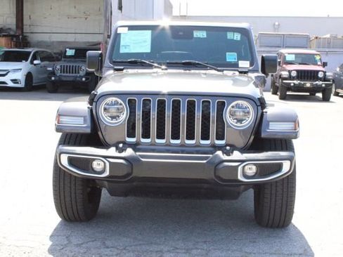 Used 2021 Jeep Wrangler Unlimited Sahara w/ Cold Weather Group AWD/4WD image 2
