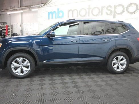 Used 2018 Volkswagen Atlas S image 2