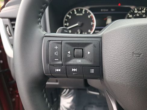 Certified 2026 Nissan Rogue SV w/ SV Premium Package AWD/4WD image 20