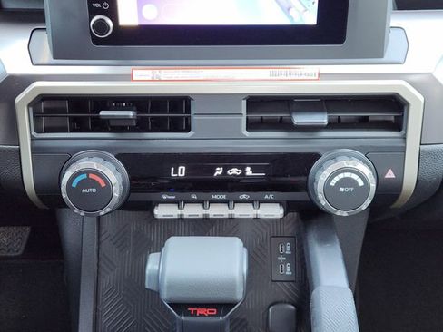 New 2026 Toyota Tacoma TRD Off-Road image 18