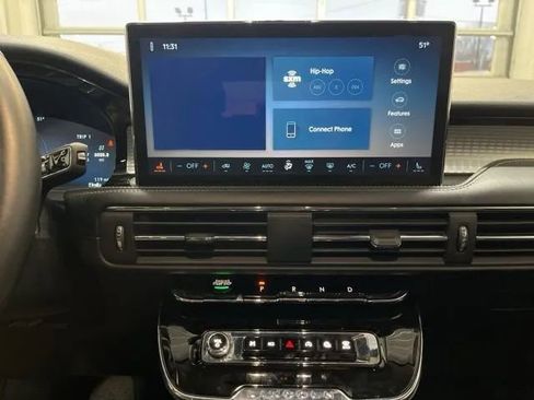 Used 2023 Lincoln Corsair AWD image 20