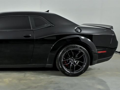 Used 2019 Dodge Challenger SRT Hellcat Redeye RWD image 7