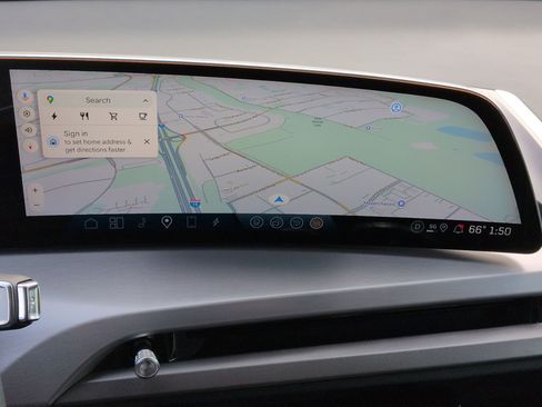 Used 2026 Cadillac Vistiq Sport image 24