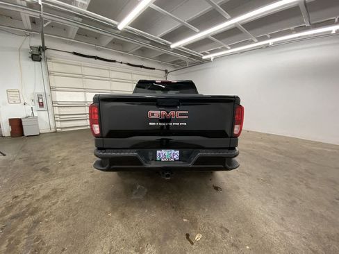 Used 2024 GMC Sierra 1500 Pro w/ Graphite Edition image 5