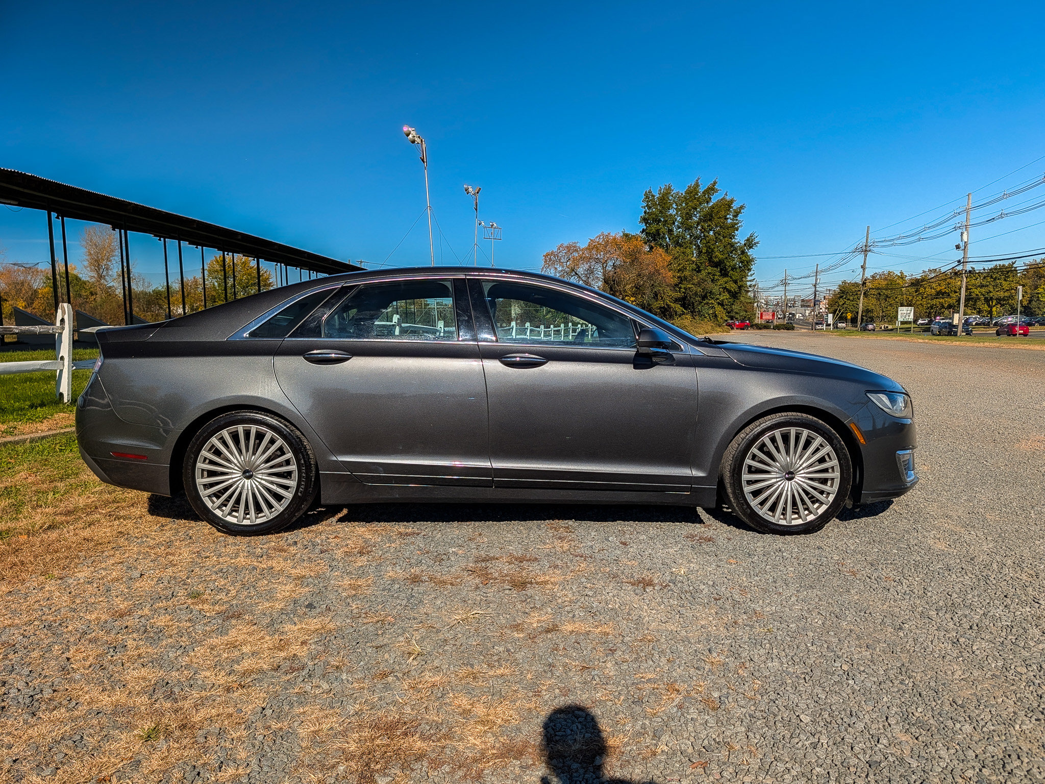 Used 2017 Lincoln MKZ Reserve w/ Climate Package AWD/4WD image 4