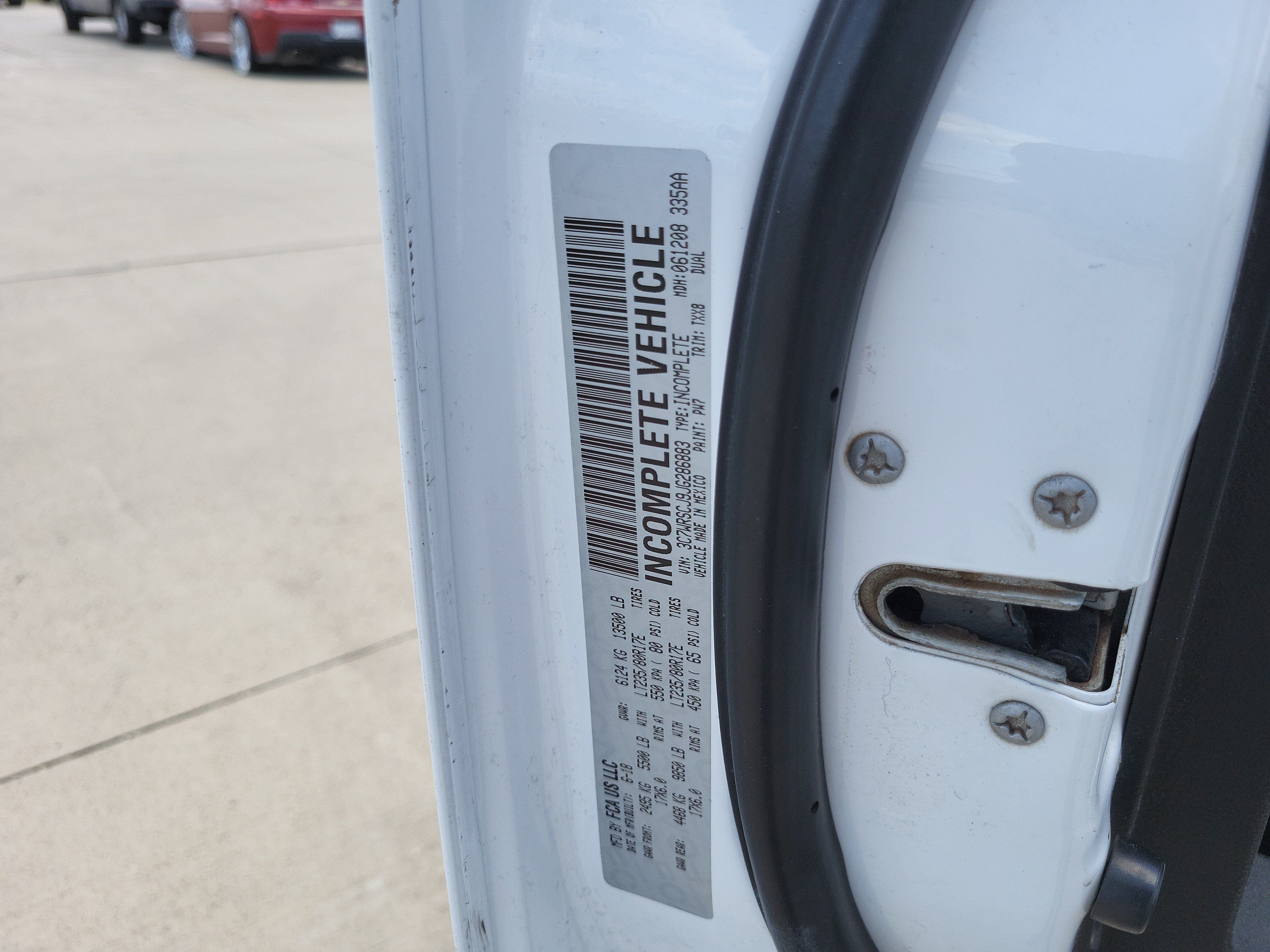 Used 2018 RAM 3500 Tradesman RWD image 26