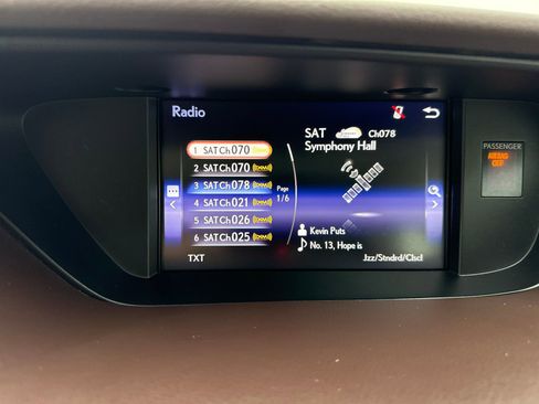 Used 2018 Lexus ES 350 w/ Premier Package FWD image 25