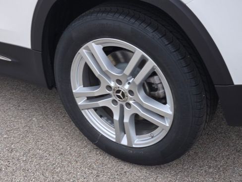 Used 2021 Mercedes-Benz GLB 250 4MATIC image 17