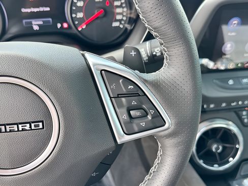 Used 2020 Chevrolet Camaro SS RWD image 18