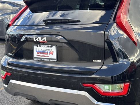 New 2025 Kia Niro EX Touring image 26