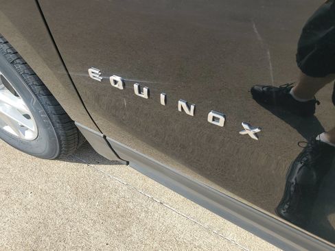 Used 2023 Chevrolet Equinox LT AWD/4WD image 37
