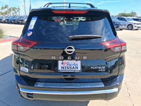 New 2026 Nissan Rogue Platinum w/ Platinum Premium Package image 5