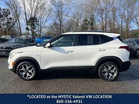 Used 2021 Kia Seltos EX image 10