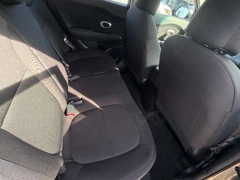 Used 2018 Kia Soul w/ Convenience Package image 26