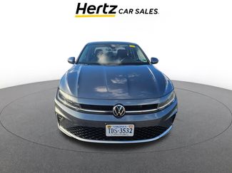 Used 2025 Volkswagen Jetta SE video 2
