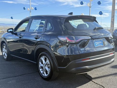 Used 2025 Honda HR-V LX image 7