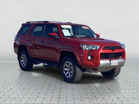 Certified 2020 Toyota 4Runner TRD Off-Road image 10