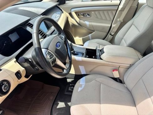 Used 2016 Ford Taurus SEL w/ Equipment Group 201A FWD image 22