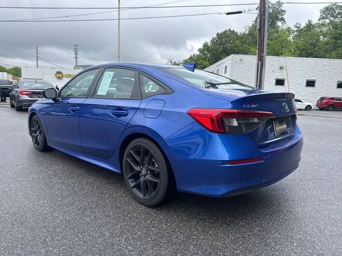 Used 2024 Honda Civic Sport image 6