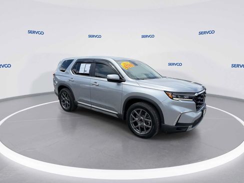 Used 2023 Honda Pilot EX-L image 2
