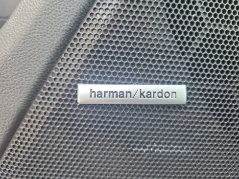 Used 2023 Subaru Crosstrek Hybrid w/ Moonroof Package w/Navigation image 25