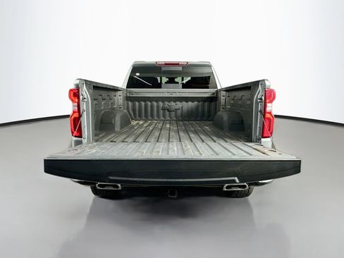 Used 2024 Chevrolet Silverado 1500 LT Trail Boss w/ Convenience Package II AWD/4WD image 28
