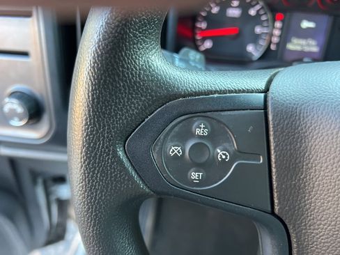 Used 2018 Chevrolet Silverado 1500 Custom w/ Rally 1 Edition image 12