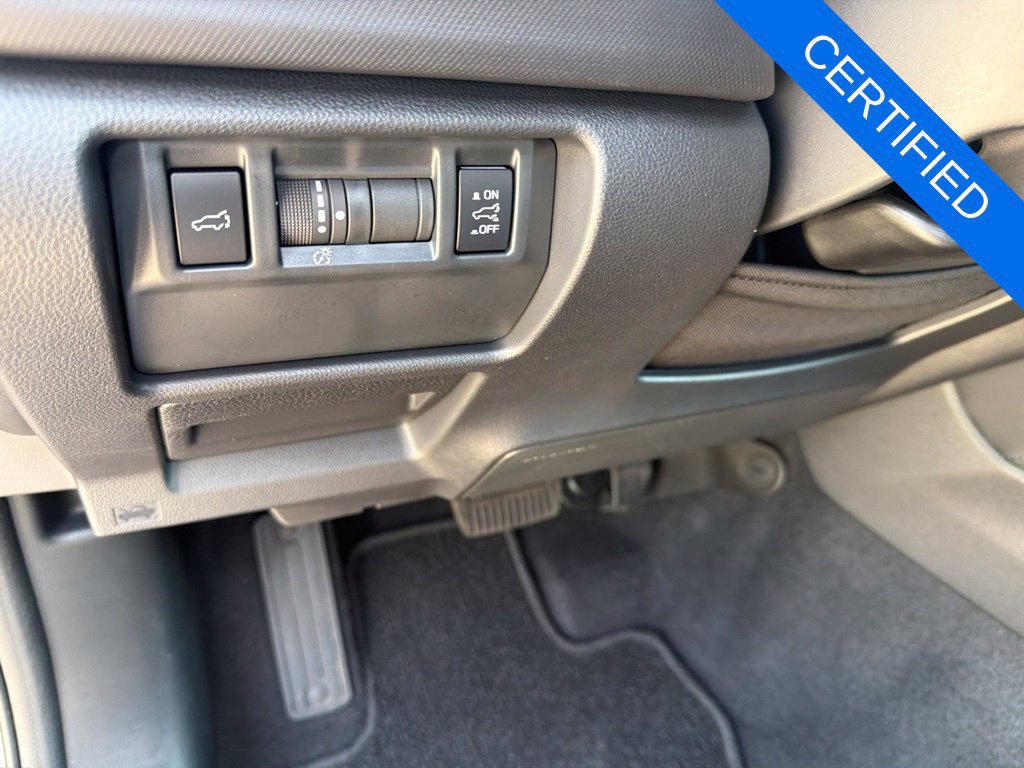 Certified 2025 Subaru Forester Premium AWD/4WD image 11