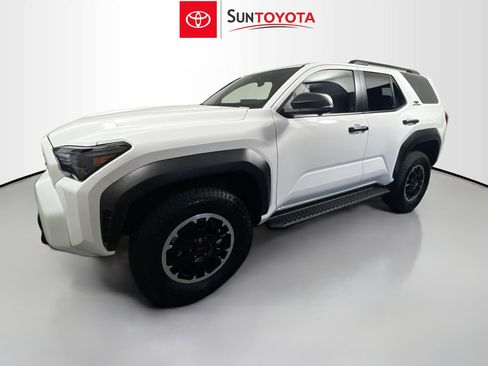 Used 2025 Toyota 4Runner TRD Off-Road Premium AWD/4WD image 9