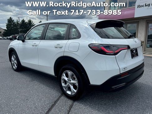 Used 2023 Honda HR-V LX image 5